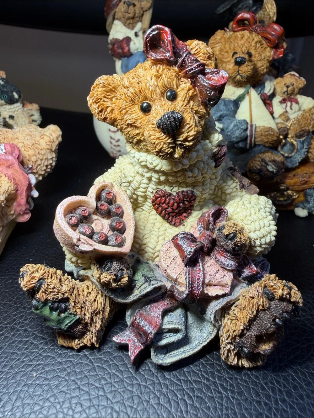Set Of 8 Boyds Bears & Friends Limited Edition